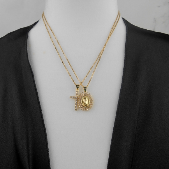 24k Gold Filled Virgin Mary Necklace - Picture 8 of 8